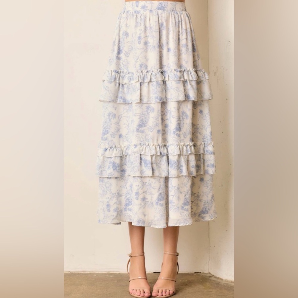 Polagram Blue and White Floral A-Line Skirt